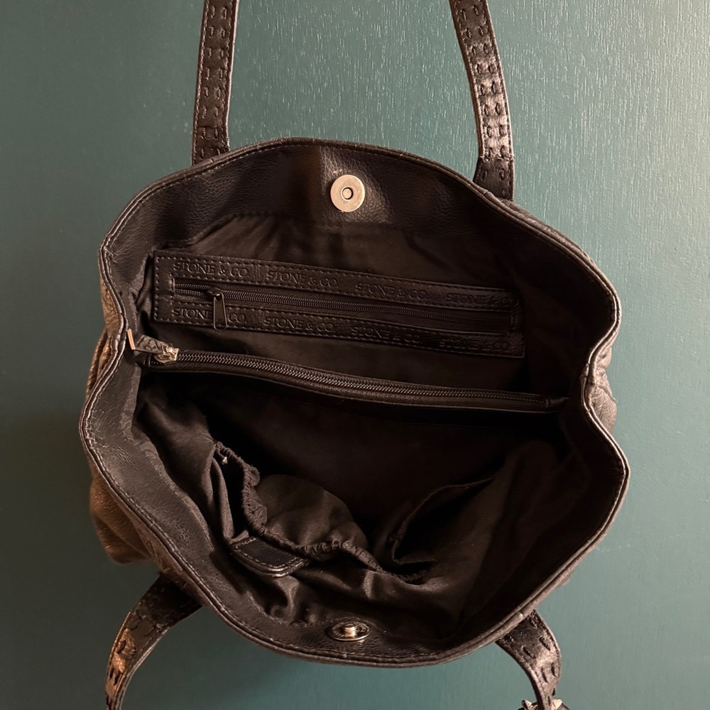 vintage stone & co black leather shoulder bag with zebra scarf - Picture 9 of 10